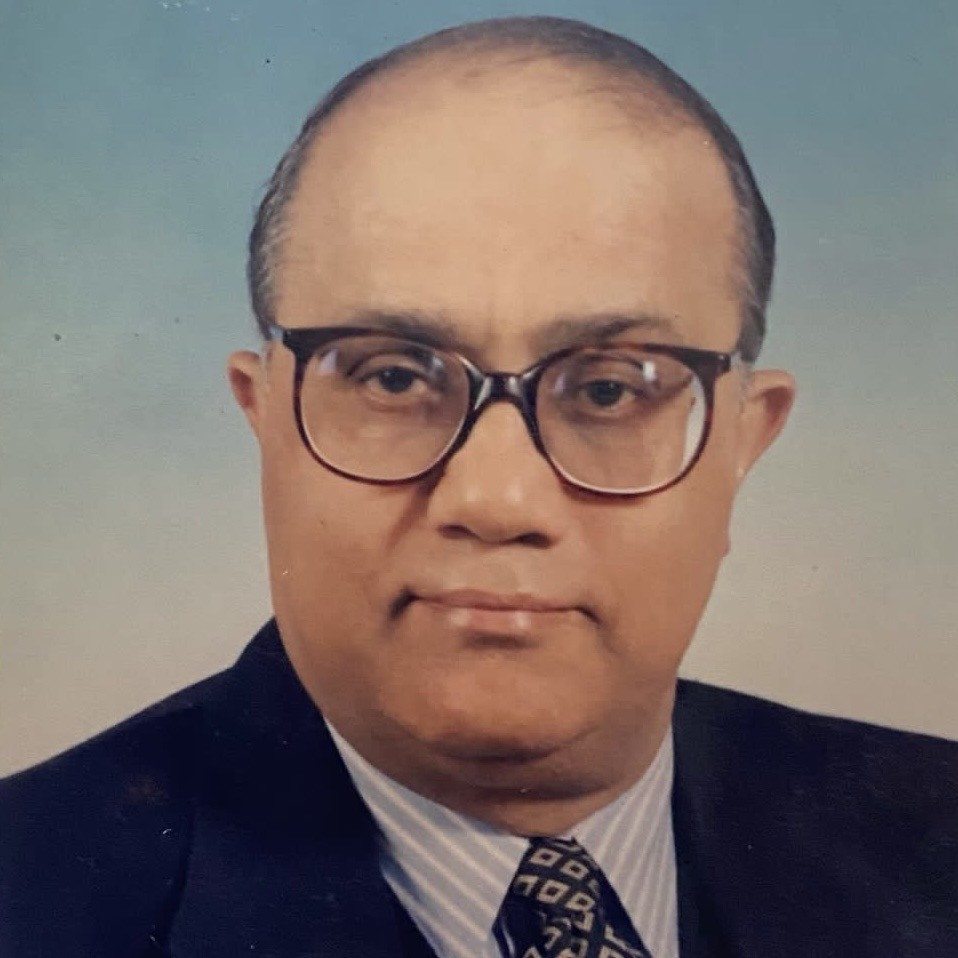 Dr. Kadry Ismail